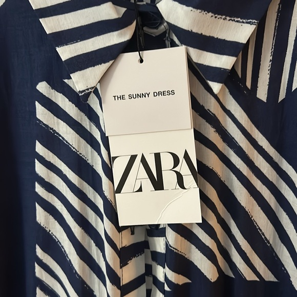 Zara navy and white dress. - Picture 2 of 3